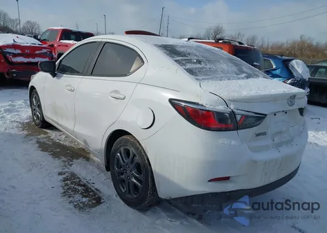 2019 Toyota Yaris Le из США, поврежденный, VIN 3MYDLBYV6KY520122